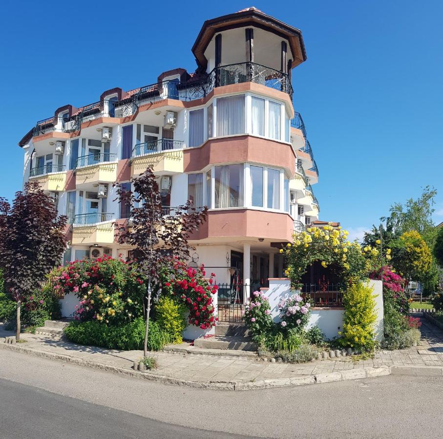 Hotel Sunny Island Obzor Esterno foto