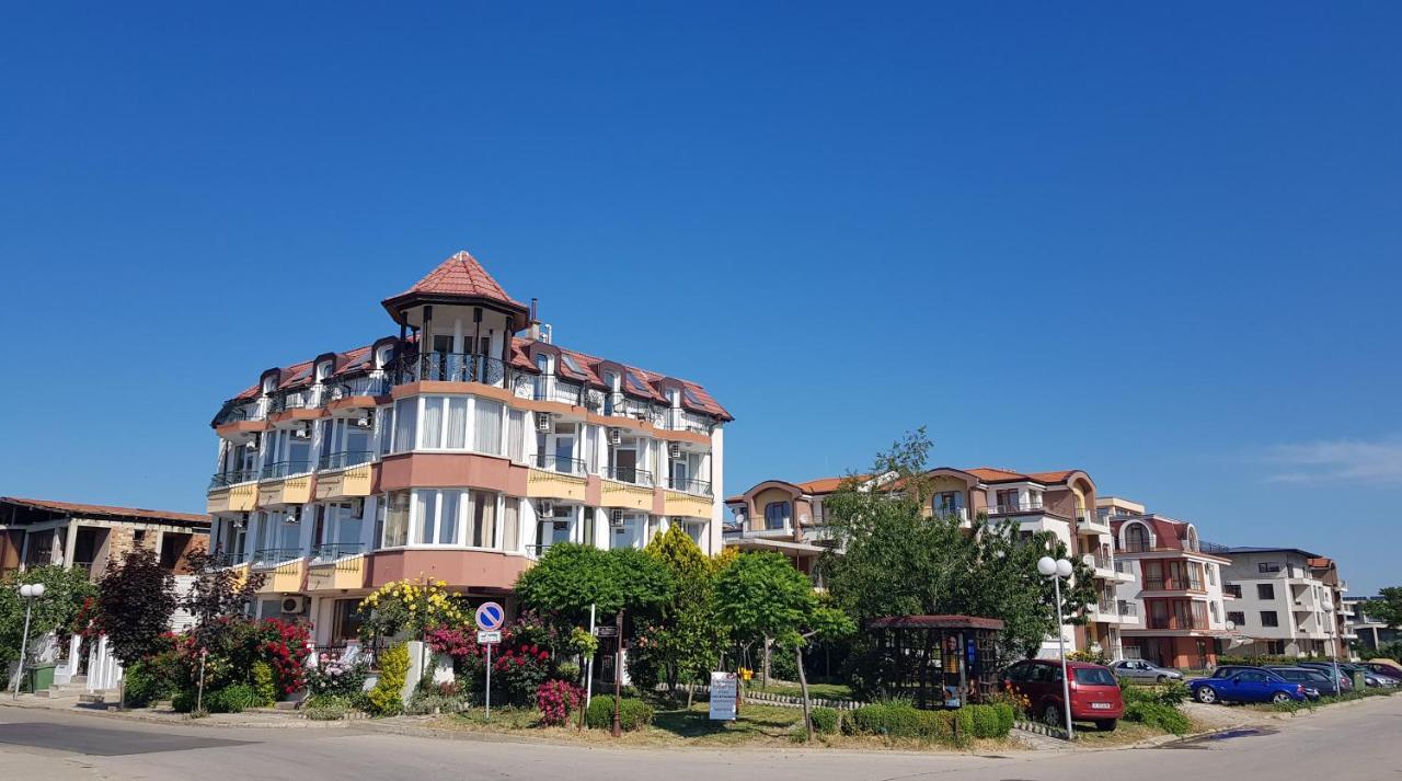 Hotel Sunny Island Obzor Esterno foto