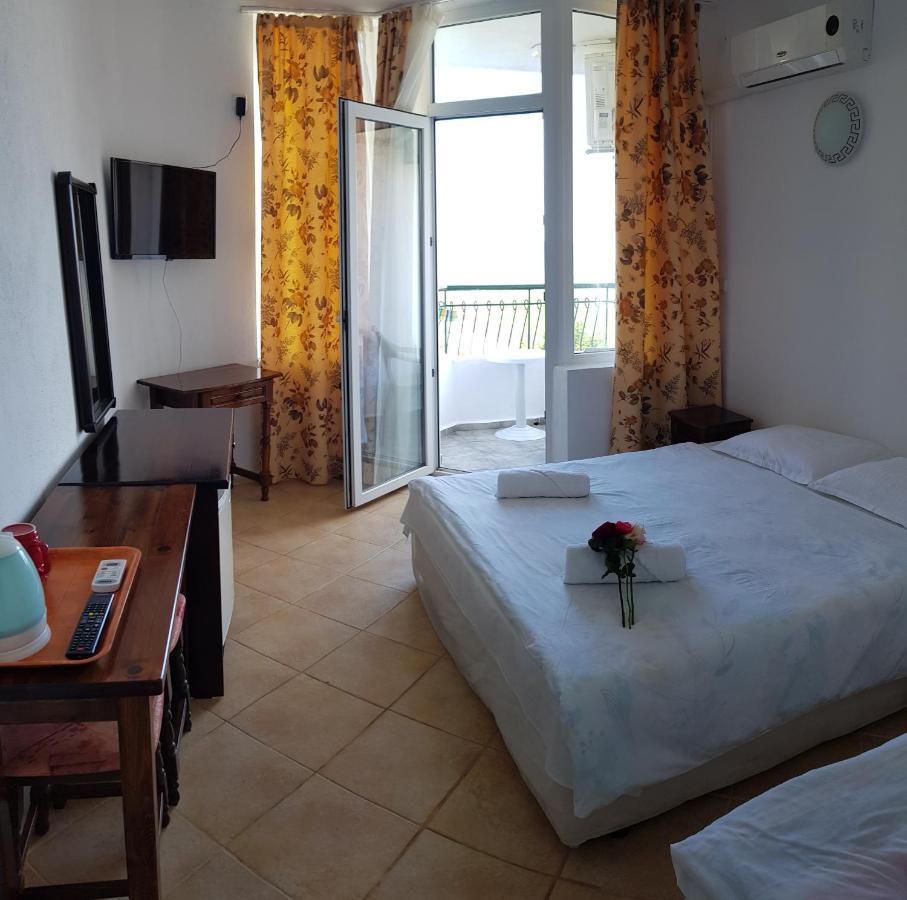 Hotel Sunny Island Obzor Esterno foto