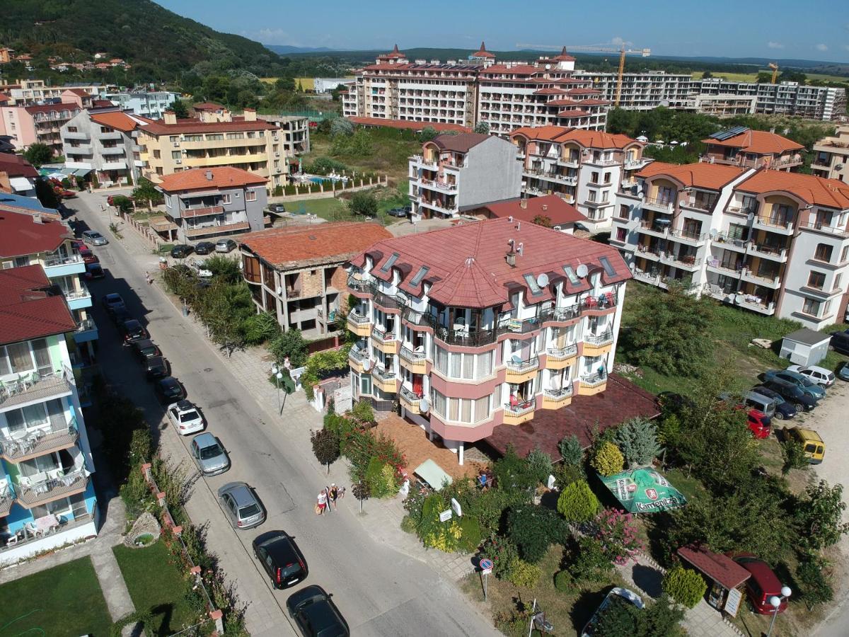 Hotel Sunny Island Obzor Esterno foto