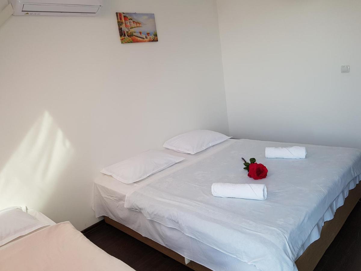 Hotel Sunny Island Obzor Esterno foto
